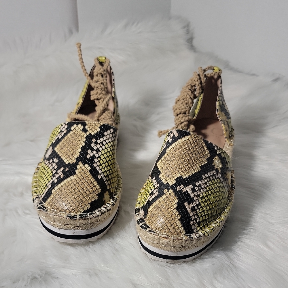 JLO Larenn Snake Skin Espadrille Platform Stylish Snake Print Size 7.5M